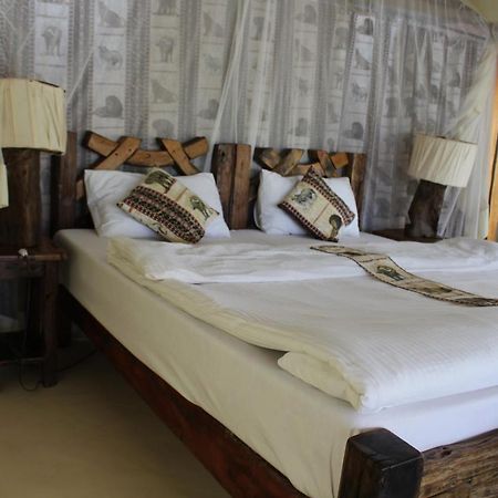 Mapito Tented Camp Serengeti Ngoại thất bức ảnh